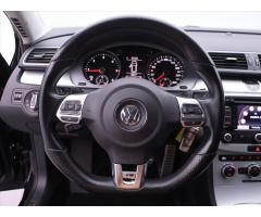 Volkswagen Passat 2,0 TDI 125kW R-Line Xenon - 20