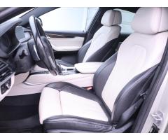 BMW X6 3,0 xDrive40d 230kW CZ - 13