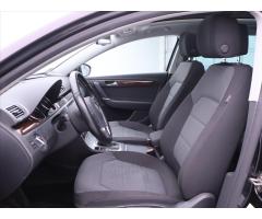 Volkswagen Passat 2,0 TDI 103kW Navi Panorama - 12