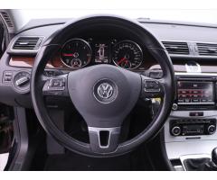 Volkswagen Passat 2,0 TDI 103kW Navi Panorama - 20