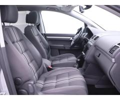 Volkswagen Touran 2,0 TDI 103 kW Match 1.Maj. - 14