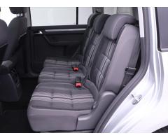 Volkswagen Touran 2,0 TDI 103 kW Match 1.Maj. - 16