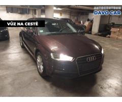 Audi Q3 S tronic DSG Zlevněno o 22 000 Kč