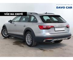 Audi Q3 S tronic DSG Zlevněno o 22 000 Kč