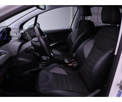 Peugeot 2008 1,2 PureTech 81kW Allure CZ - 12