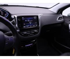 Peugeot 2008 1,2 PureTech 81kW Allure CZ - 25