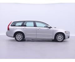 Volvo V50 2,0 D 100kW Momentum Navi Tažné - 8