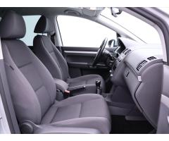 Volkswagen Touran 1,6 TDI Aut.Klima Tažné - 14