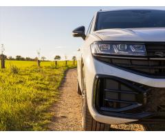 Volkswagen Touareg 3,0 V6 TDI R-Line MODEL 2024 - 50