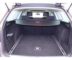 Volkswagen Passat 2,0 TDI 130 kW DSG Panorama - 10