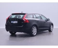 Volvo V60 2,0 D3 Drive-E Momentum CZ - 7