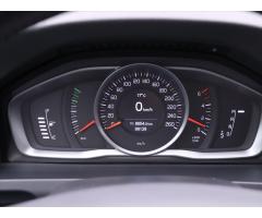 Volvo V60 2,0 D3 Drive-E Momentum CZ - 20