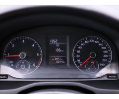 Volkswagen Caddy 2,0 TDI Comfortline DPH CZ - 21