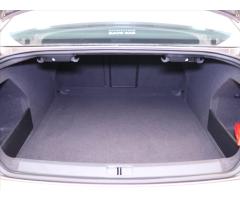 Volkswagen Passat 1,4 TSi 90kW Comfortline 1.Maj - 10