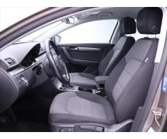 Volkswagen Passat 1,4 TSi 90kW Comfortline 1.Maj - 12