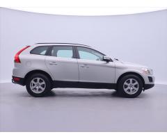 Volvo XC60 2,4 D4 AWD Automat Momentum - 8