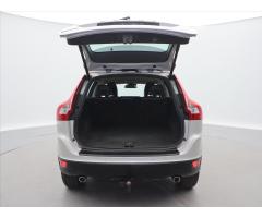 Volvo XC60 2,4 D4 AWD Automat Momentum - 9