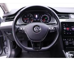 Volkswagen Passat 2,0 TDI DSG Highline ACC DPH - 21