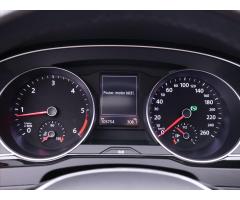 Volkswagen Passat 2,0 TDI DSG Highline ACC DPH - 22