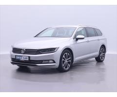 Volkswagen Passat 2,0 TDI DSG Highline LED Kůže - 3