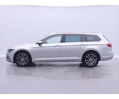 Volkswagen Passat 2,0 TDI DSG Highline LED Kůže - 4