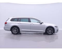 Volkswagen Passat 2,0 TDI DSG Highline LED Kůže - 8