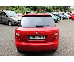 Škoda Fabia 1.6 16V Sport - 6