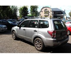 Subaru Forester 2.0 i 4WD klima - 6