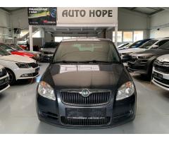 ŠKODA SUPERB COMBI 2.0TDI 140 LAURIN&K 4X4 DSG 7ST