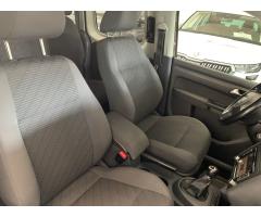 Volkswagen Caddy 1.6 TDI Maxi Comfort 7 míst - 20