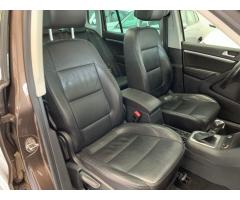 Volkswagen Tiguan 2.0 TDI DSG 4Motion Track & St - 24