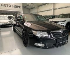 ŠKODA SUPERB COMBI 2.0TDI 140 LAURIN&K 4X4 DSG 7ST