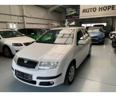 ŠKODA SUPERB COMBI 2.0TDI 140 LAURIN&K 4X4 DSG 7ST