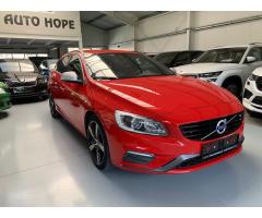 Volvo V60 2.0 D4  R-Design Momentum