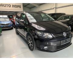 Volkswagen Touran 2.0 TDI DSG Comfortline - 1