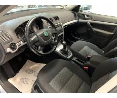 Škoda Octavia combi 1.2 TSI Ambiente - 14