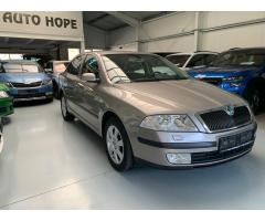 ŠKODA SUPERB COMBI 2.0TDI 140 LAURIN&K 4X4 DSG 7ST