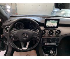 Mercedes-Benz CLA 200d - 12