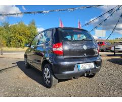 Volkswagen Fox 1.2i vyhřív. sedačky - 5