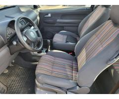 Volkswagen Fox 1.2i vyhřív. sedačky - 7