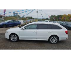 ŠKODA SUPERB COMBI 2.0TDI 140 LAURIN&K 4X4 DSG 7ST