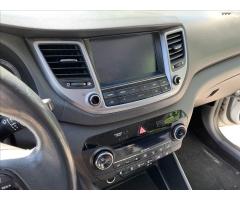 Hyundai Tucson 2,0 CRDI 100kW Trikolor+ 4x4 - 13