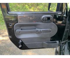 Jeep Wrangler 3,8 HARDTOP Unlimited Sahara - 16