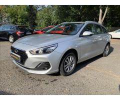 Hyundai i30 1,4 i CVVT  Trikolor,ČR,1.MAJ - 1