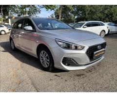 Hyundai i30 1,4 i CVVT  Trikolor,ČR,1.MAJ - 3