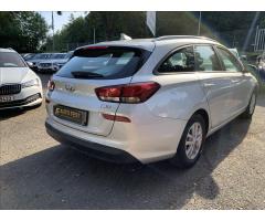 Hyundai i30 1,4 i CVVT  Trikolor,ČR,1.MAJ - 8