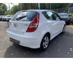 Hyundai i30 1,4 i CVVT Trikolor - 8