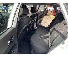 Hyundai i30 1,4 i CVVT Trikolor - 15