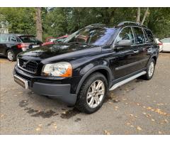 Volvo XC90 2,4 D5 7.MÍST,AUTOMAT - 1