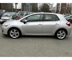 Toyota Auris 1,8 Automat+! - 7